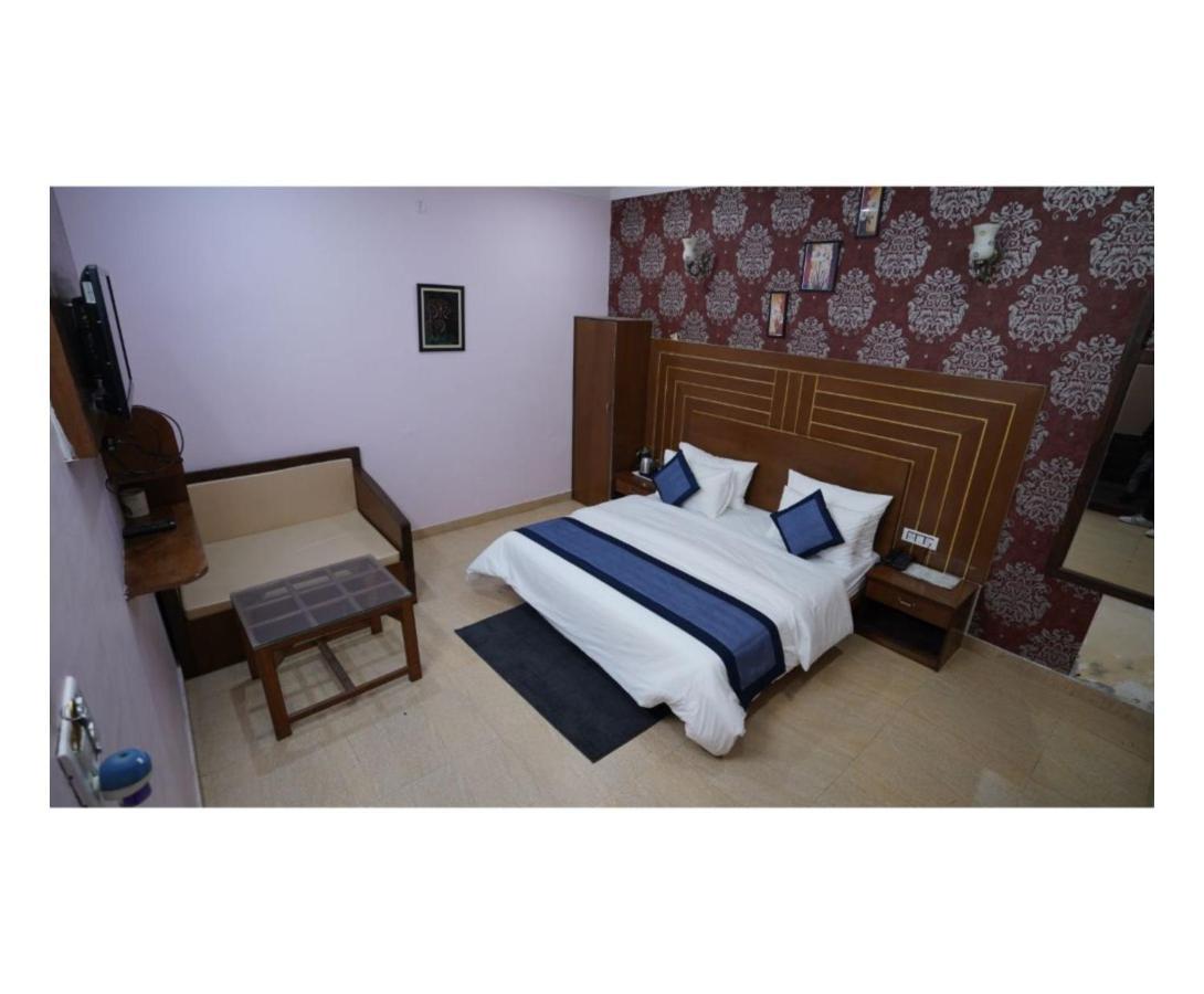Hr Dukes Den Resort Ramnagar (Uttarakhand) Exterior foto