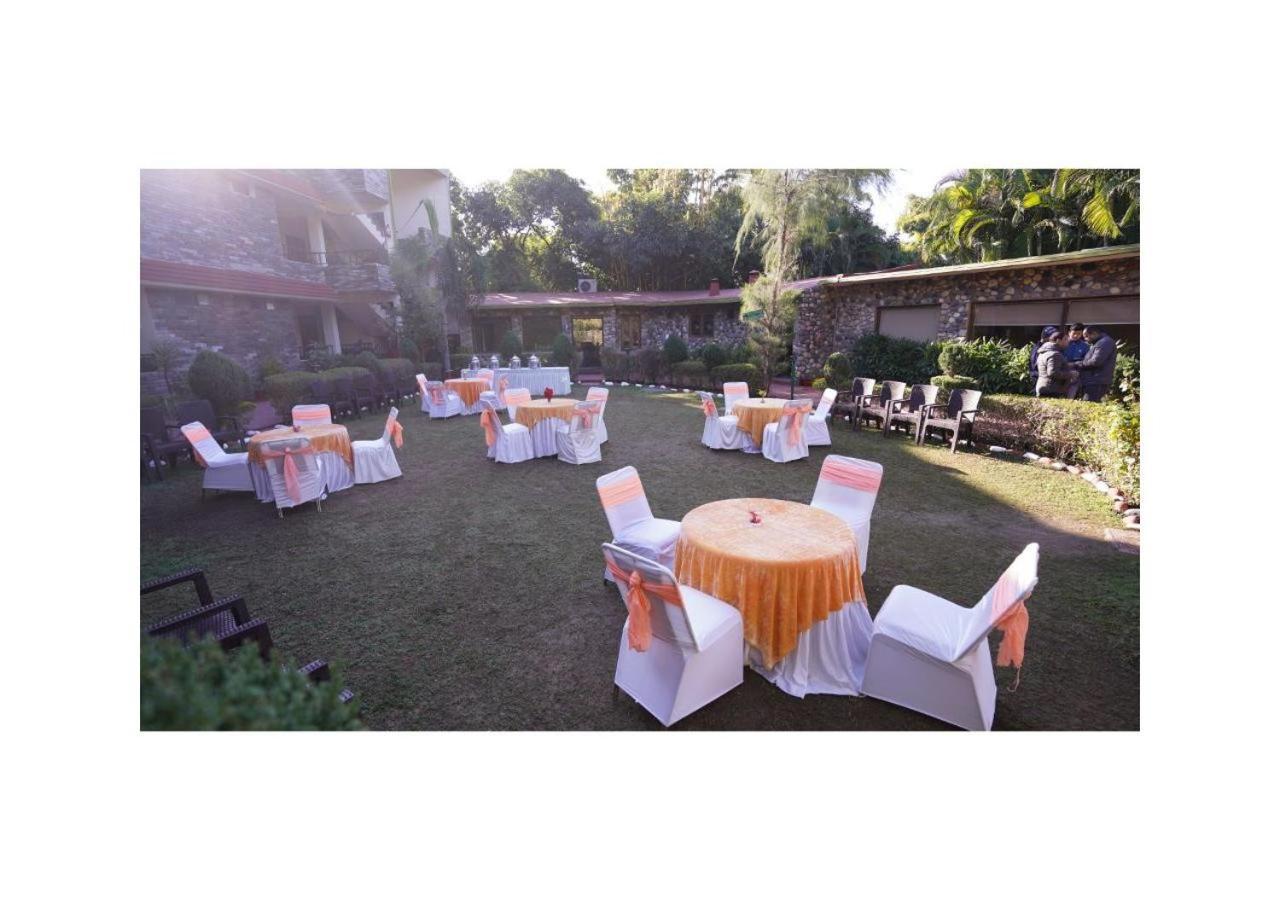 Hr Dukes Den Resort Ramnagar (Uttarakhand) Exterior foto