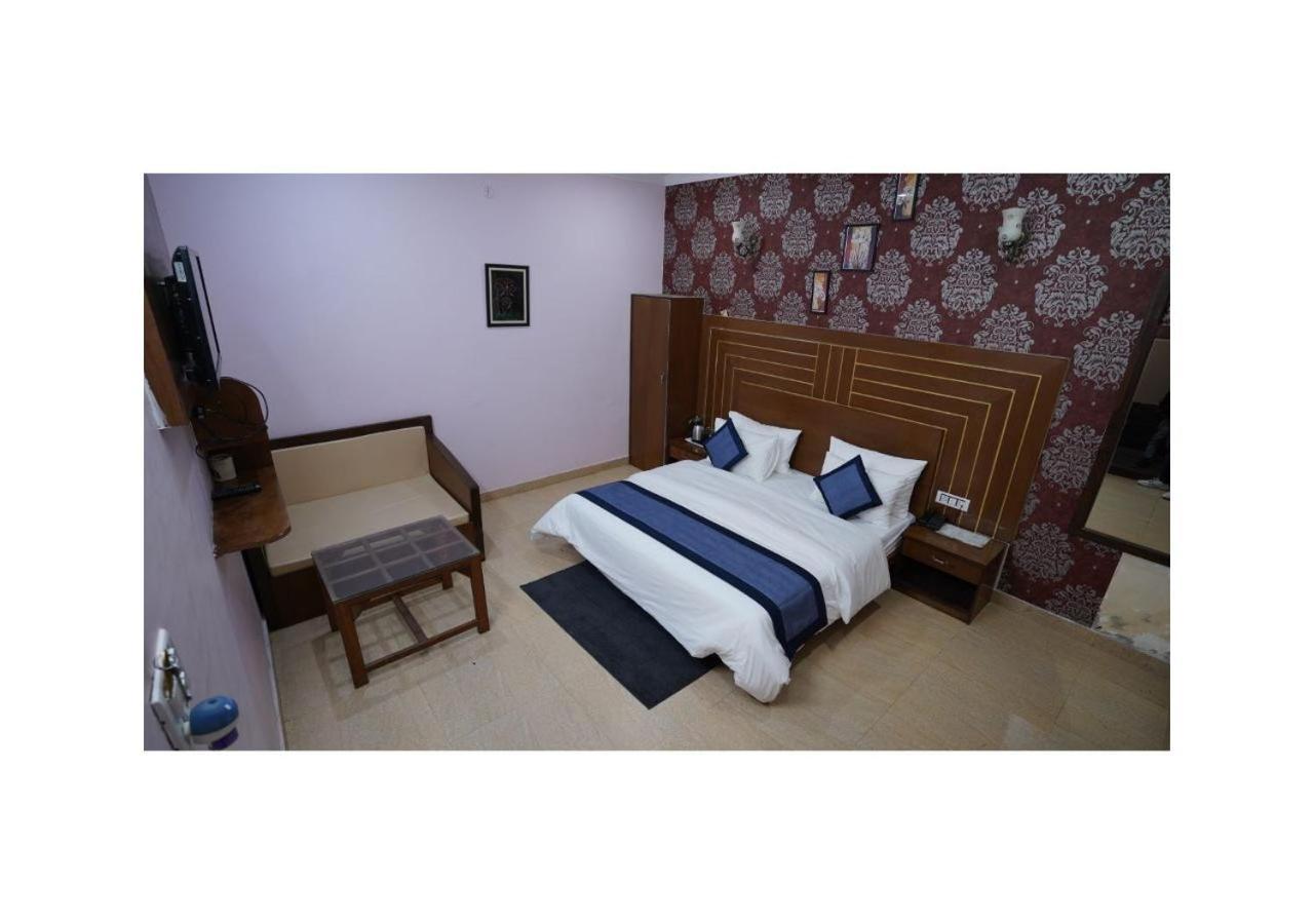 Hr Dukes Den Resort Ramnagar (Uttarakhand) Exterior foto
